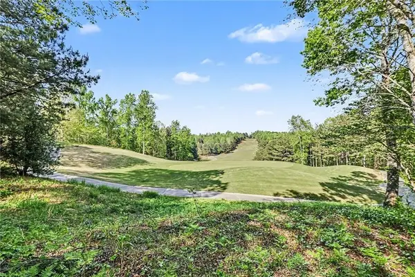 5429 Oak Valley Road, Toccoa, GA 30577