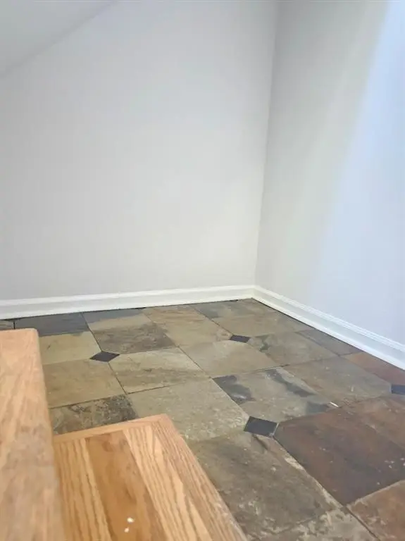 1490 N Crossing Circle Ne, Atlanta, GA 30329 - #2