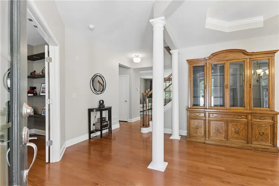 1090 Chelsey Way, Roswell, GA 30075 - #3