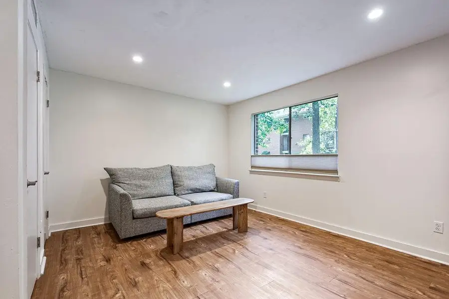 1133 Clairemont Avenue #D, Decatur, GA 30030 - #3