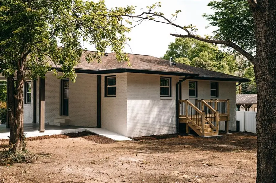 19 S Central Avenue Se, Lindale, GA 30147 - #3