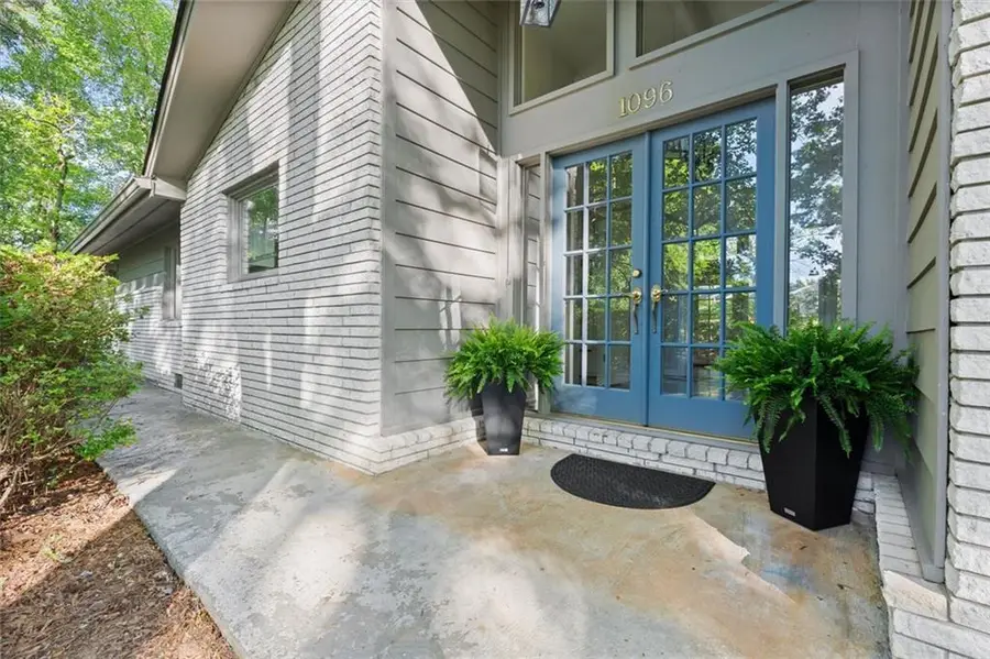 1096 Oxford Crescent Ne, Atlanta, GA 30319 - #3