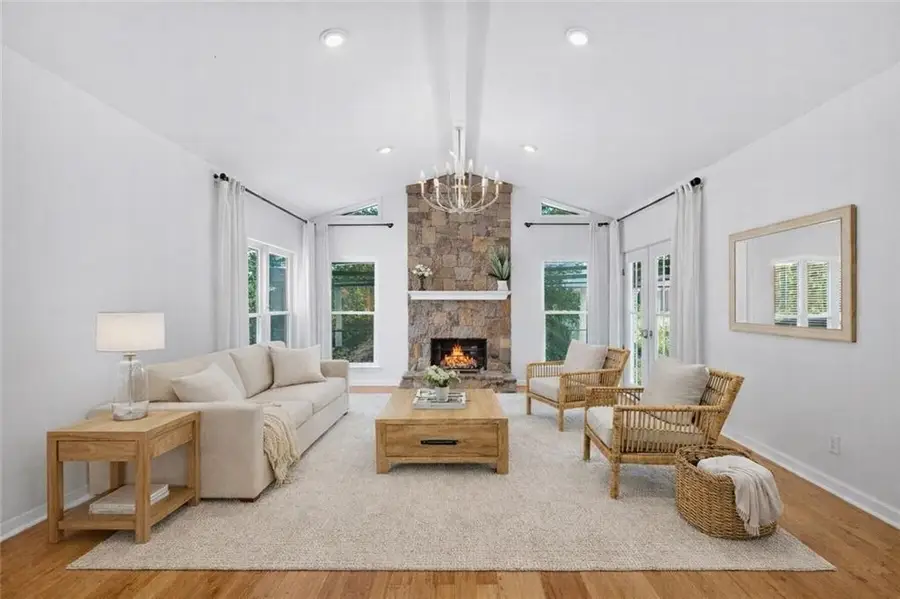 755 E Hembree Crossing, Roswell, GA 30076 - #2