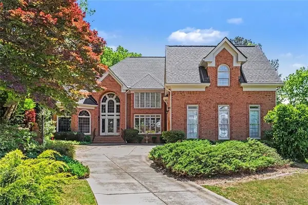 860 Club Chase Lane, Roswell, GA 30076