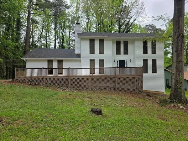 5051 Golfbrook Dr, Stone Mountain, GA 30088