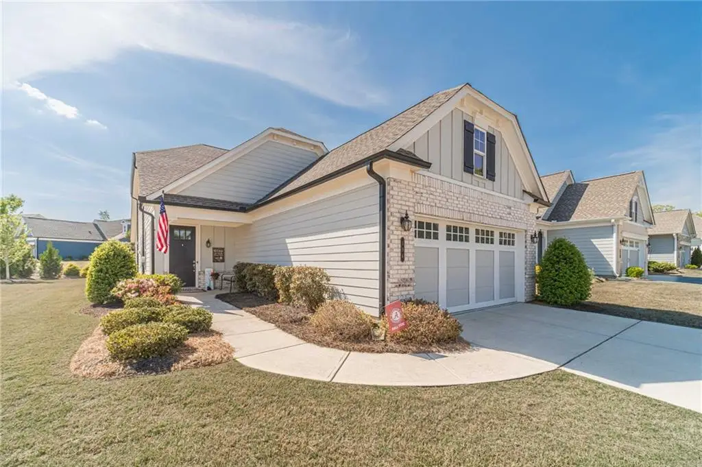 196 Chatuge Drive, Hoschton, GA 30548 - #1