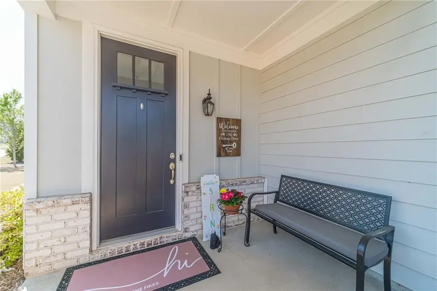 196 Chatuge Drive, Hoschton, GA 30548 - #2