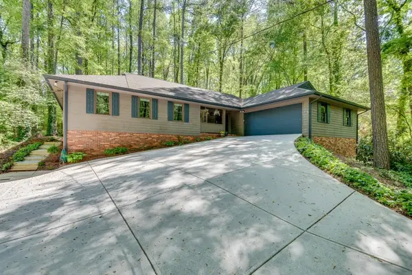 3684 Hunting Ridge Drive Sw, Lilburn, GA 30047