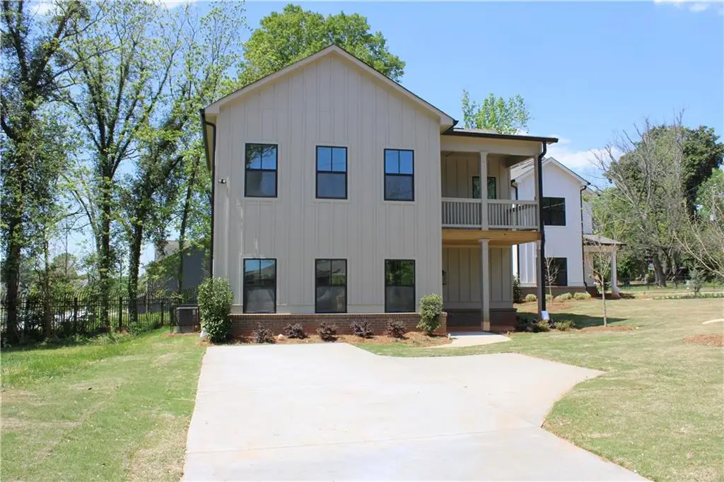 580 Glendale Road, Scottdale, GA 30079 - #1