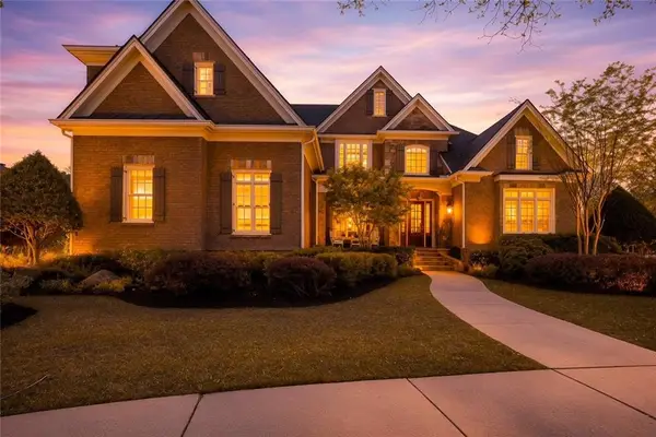 6221 Random Winds Bluff, Gainesville, GA 30506