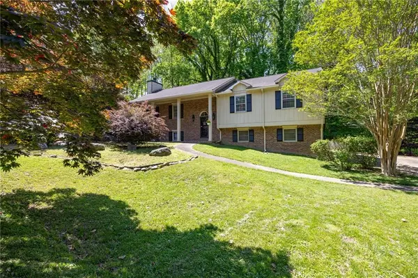 4681 Mahonia Way Nw, Acworth, GA 30102