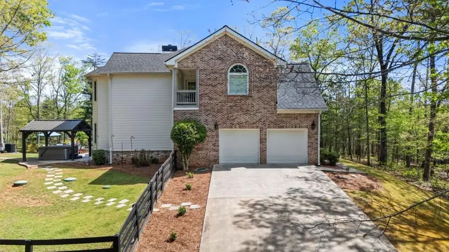 302 Cove Lake Drive, Marble Hill, GA 30148 - #2