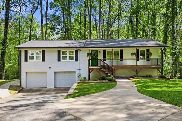 306 Jason Court, Woodstock, GA 30188