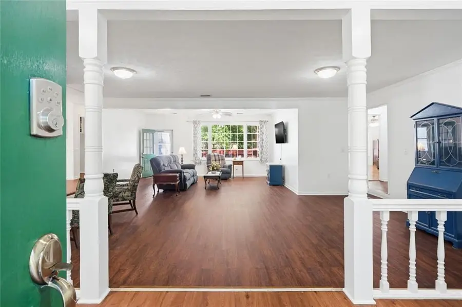 664 Sugar Creek Trail Se, Conyers, GA 30094 - #2