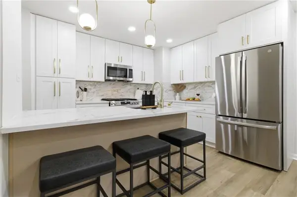 1124 Creatwood Place Se, Smyrna, GA 30080