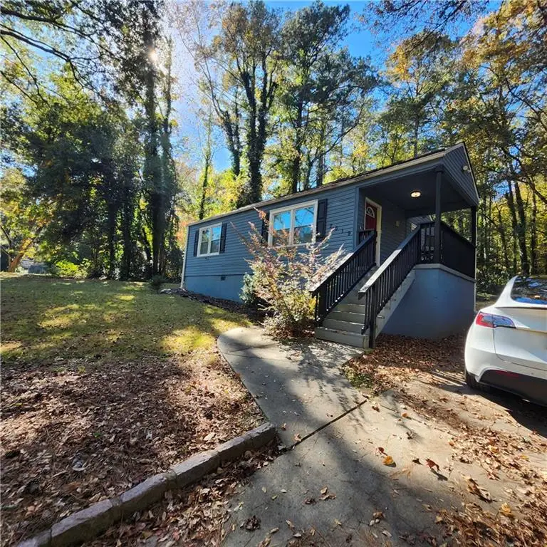 2019 Grant Road Sw, Atlanta, GA 30331 - #2