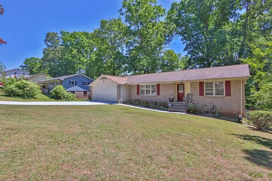 2906 Castle Drive, Lawrenceville, GA 30044 - #3