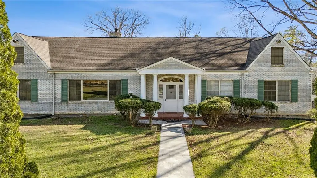 250 W Paces Ferry Road Nw, Atlanta, GA 30305 - #1