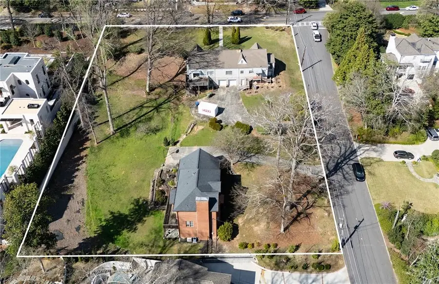 3240 W Andrews Drive Nw, Atlanta, GA 30305 - #2