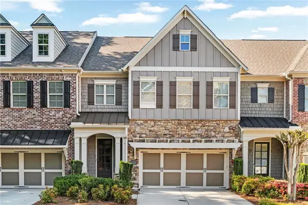 910 Acadiana Drive, Atlanta, GA 30328