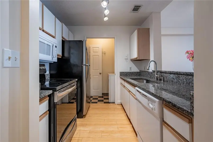 1074 Peachtree Walk Ne #B418, Atlanta, GA 30309 - #3