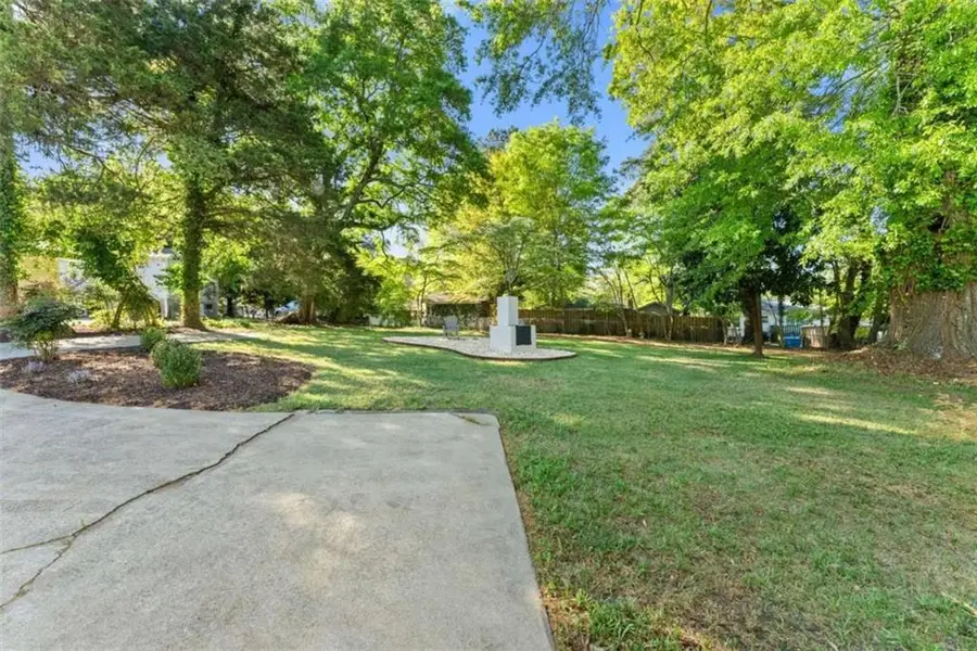 1317 NW North Enota Avenue Nw, Gainesville, GA 30501 - #2