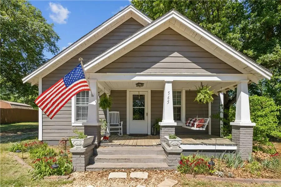 565 Williford Street, Commerce, GA 30529 - #3