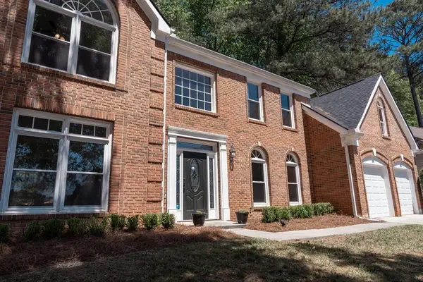 521 Watson Bay Trail, Stone Mountain, GA 30087