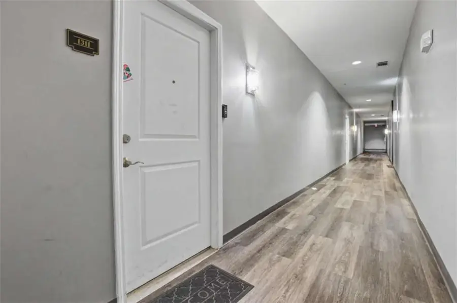 870 NW Mayson Turner Road Nw, Atlanta, GA 30314 - #2