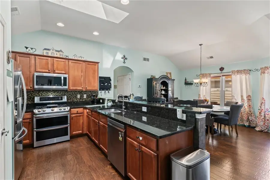 315 Winthrope Drive, Woodstock, GA 30188 - #2