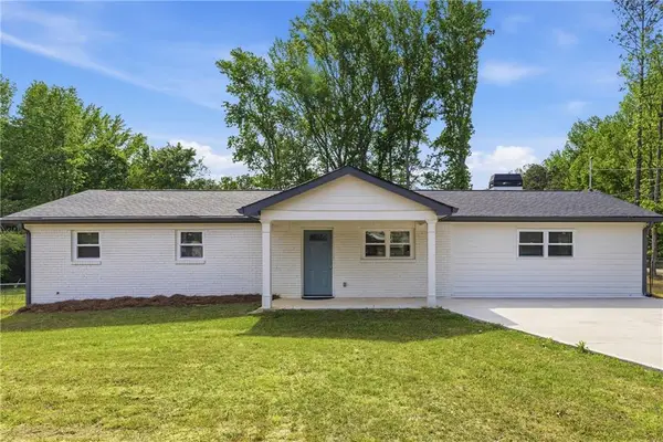 8561 Hickory Lane, Lithia Springs, GA 30122