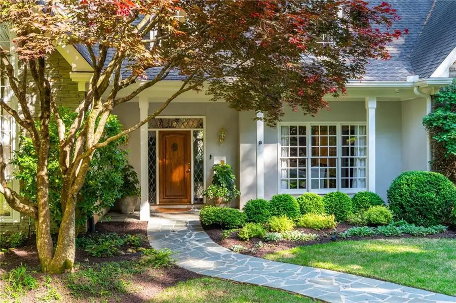 3 Powers Chase Circle, Atlanta, GA 30327 - #2