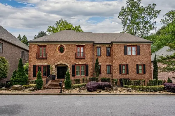 1240 Brookhaven Hideway Court Ne, Atlanta, GA 30319