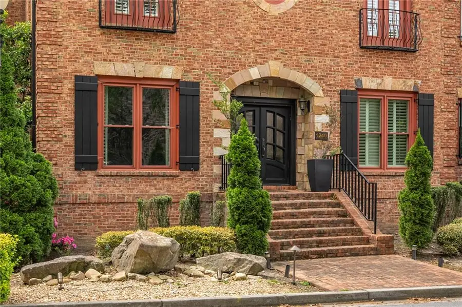 1240 Brookhaven Hideway Court Ne, Atlanta, GA 30319 - #2