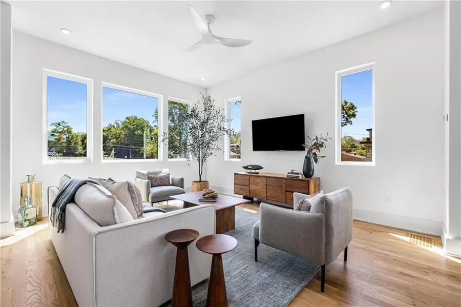 404 Linden Avenue Ne #24, Atlanta, GA 30308 - #2