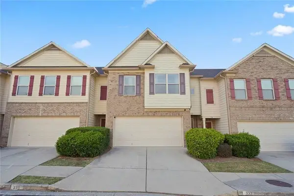 332 Oaktown Court, Lawrenceville, GA 30044
