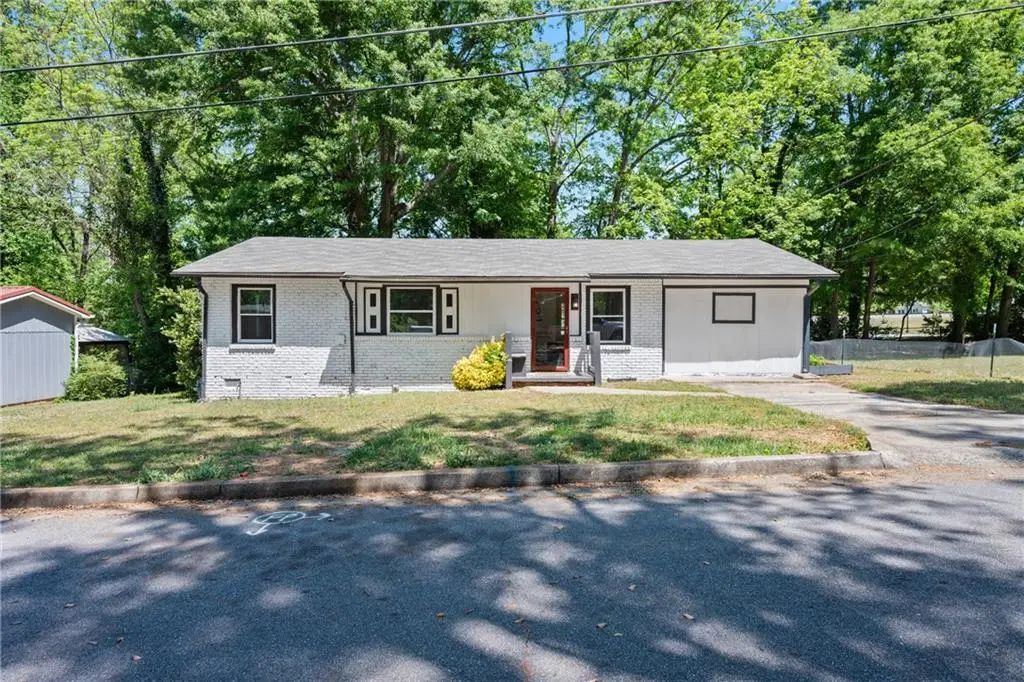 100 Pine Circle, Jonesboro, GA 30236 - #1