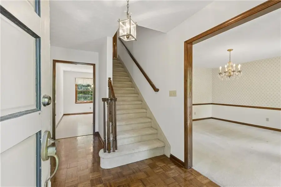 2450 Castle Lane Ne, Marietta, GA 30062 - #3