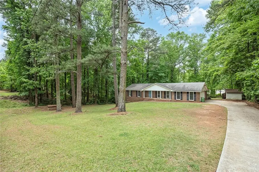 3025 Robertswood Drive, Powder Springs, GA 30127 - #3