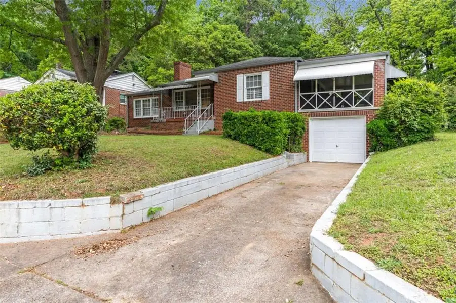 1766 Brewer Boulevard Sw, Atlanta, GA 30310 - #2