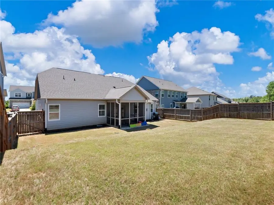 6940 Manchester Drive, Flowery Branch, GA 30542 - #2