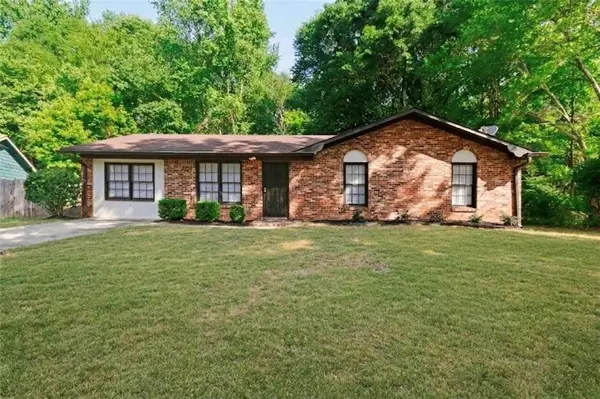 400 Cedar Wood Court, Atlanta, GA 30349
