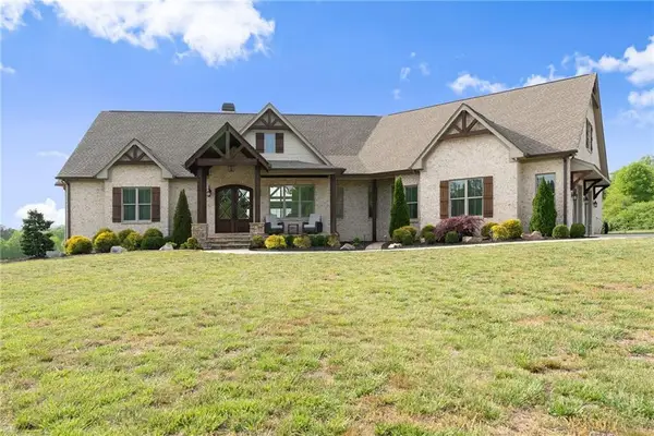 5760 Kanady Road, Murrayville, GA 30564