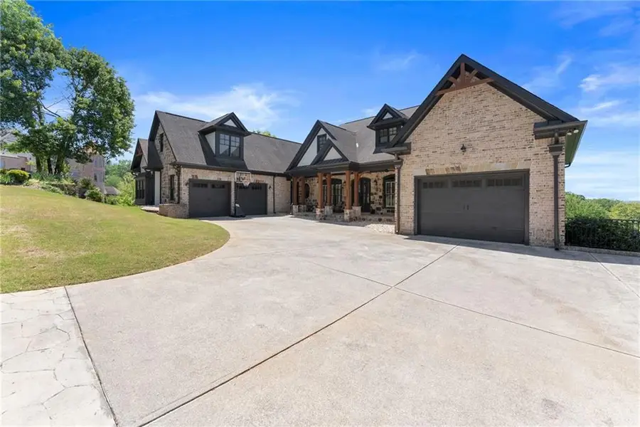 2771 Point Overlook, Gainesville, GA 30501 - #2