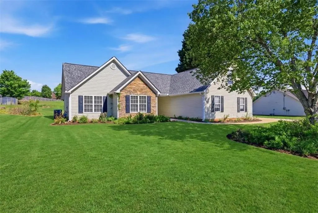 145 Mills Landing, Covington, GA 30016 - #1