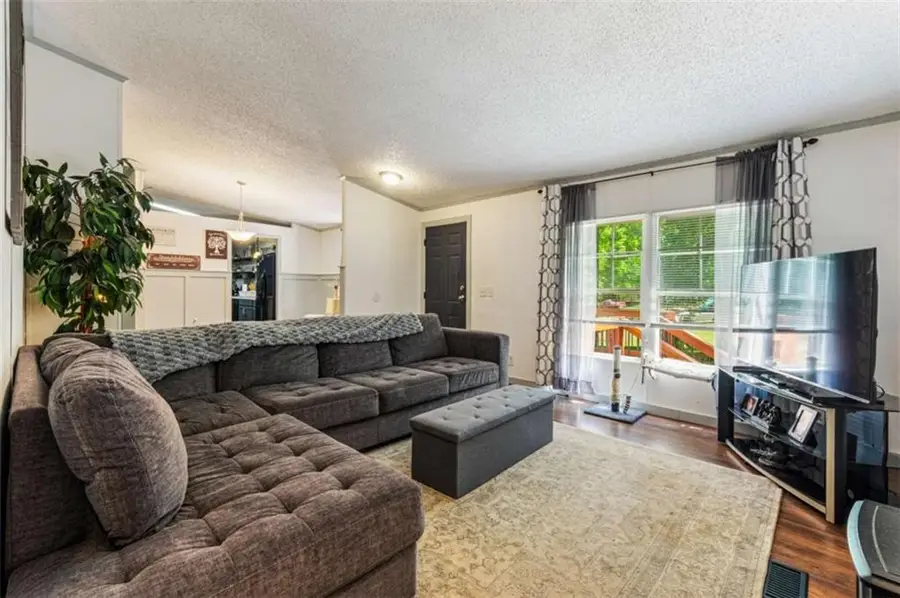 553 Pleasant Acres Drive, Maysville, GA 30558 - #2