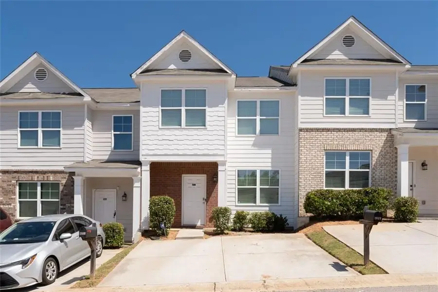 2813 Laurel Ridge Circle, Atlanta, GA 30344 - #2