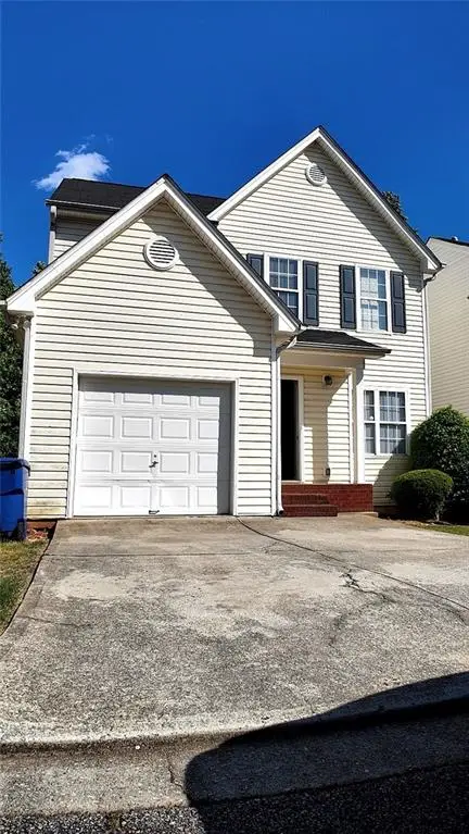 429 Village Bluff Drive, Lawrenceville, GA 30046