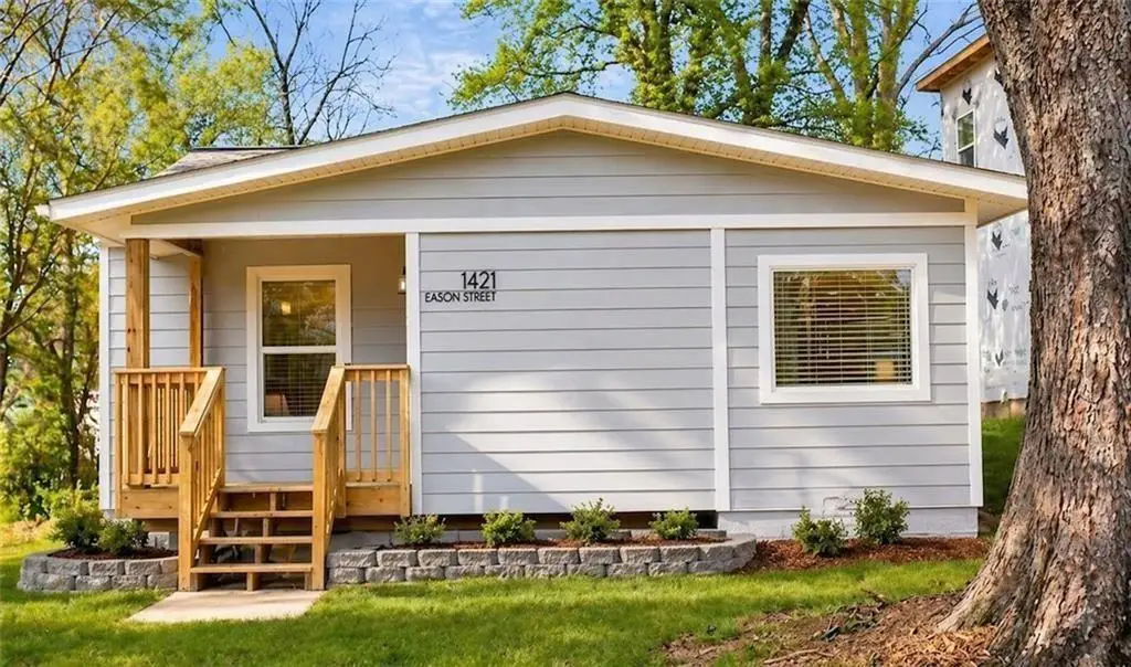 1421 Eason Street Nw, Atlanta, GA 30314 - #1