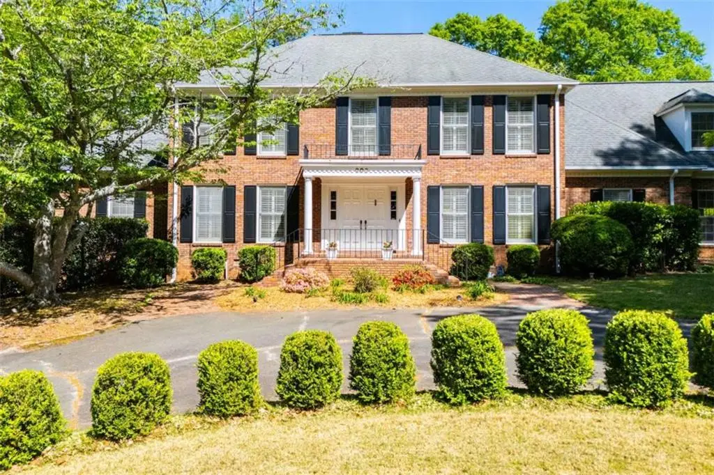 203 S Ole Hickory Trail S, Carrollton, GA 30117 - #1